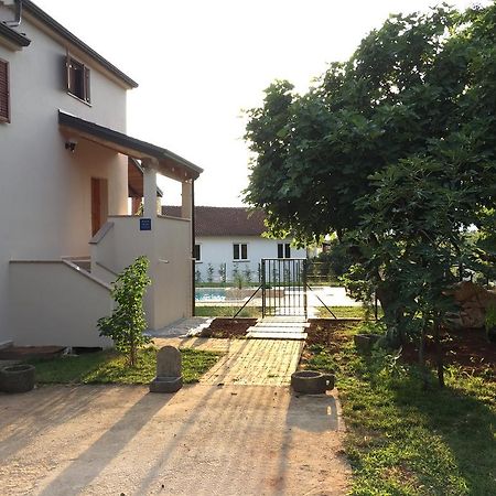بوريتش Holiday Home Maver Forty المظهر الخارجي الصورة