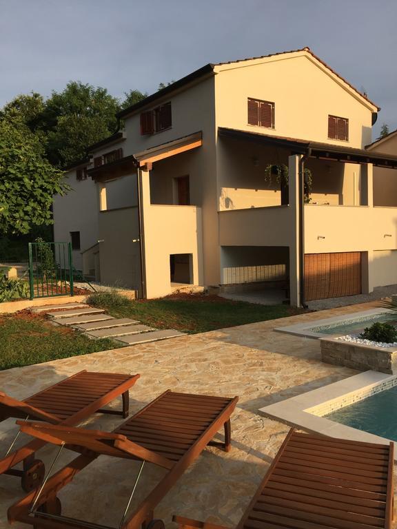بوريتش Holiday Home Maver Forty المظهر الخارجي الصورة