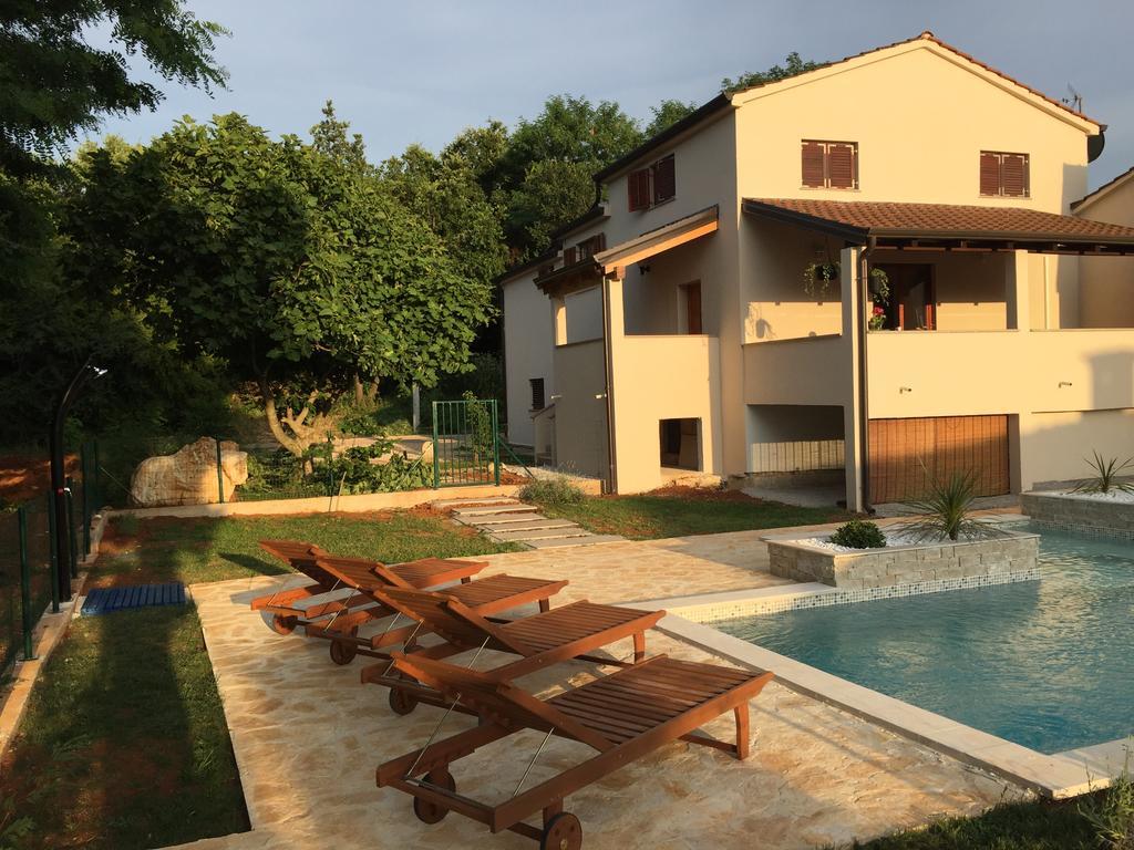بوريتش Holiday Home Maver Forty المظهر الخارجي الصورة